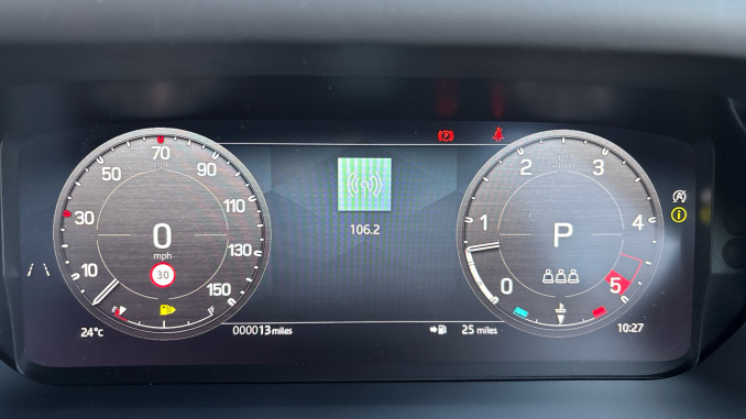 Land Rover Defender 3.0 D350 X-Dynamic HSE 90 3dr Auto Diesel Estate - Image 16